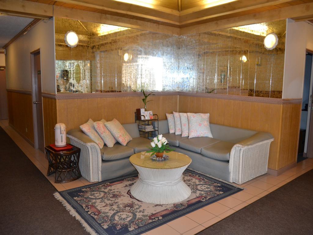 Hotel West Plaza Desekel Koror Exterior foto